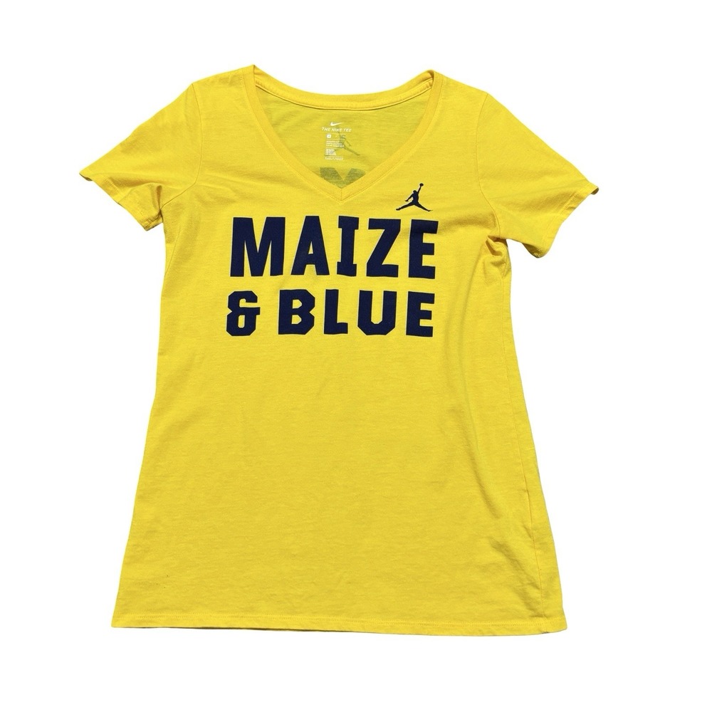 Nike Women's Michigan Wolverines V Neck Athletic Cut Shirt Size Small 17 x 26
